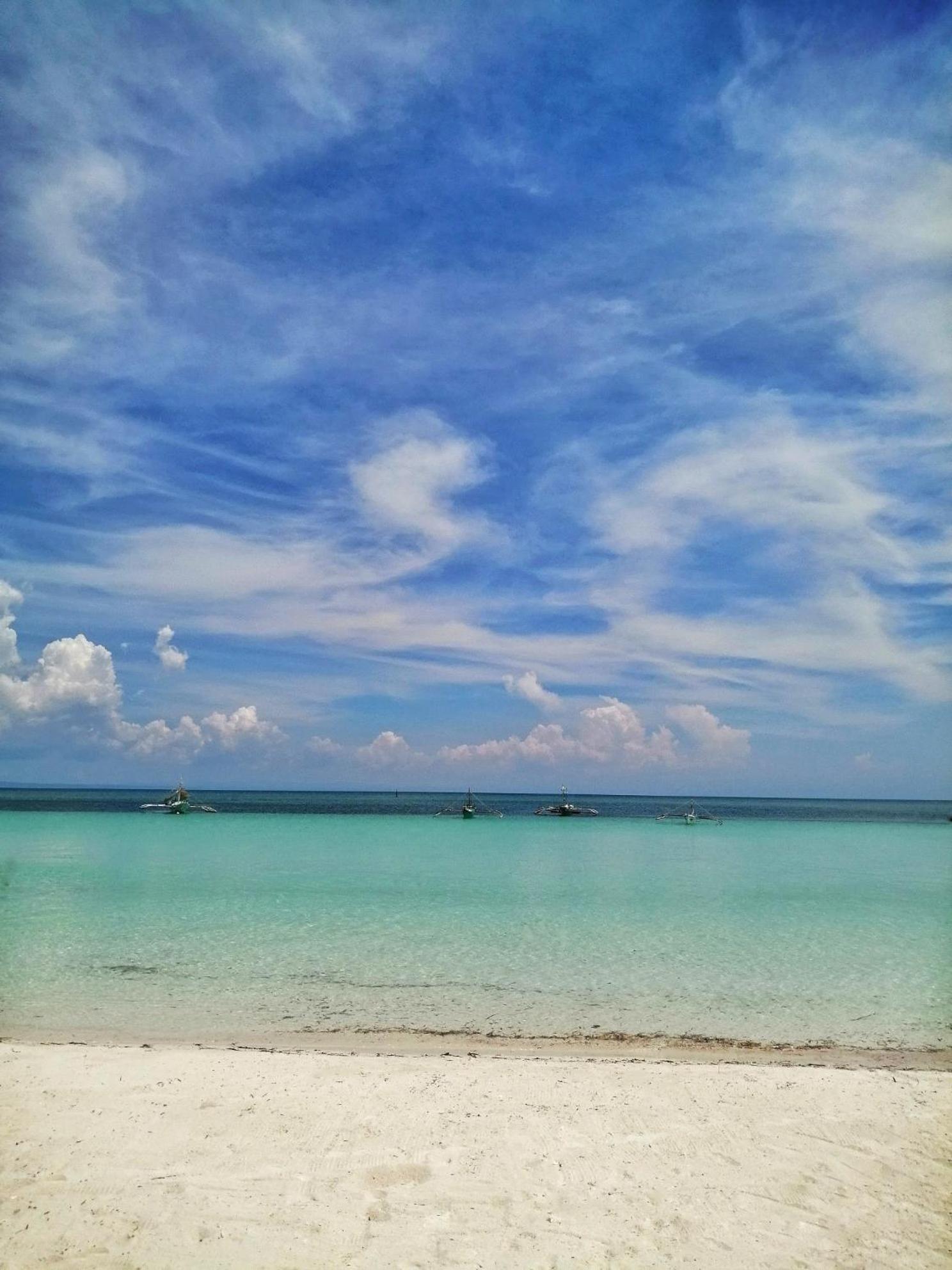 Dohibern Beach Resort Bantayan Eksteriør billede